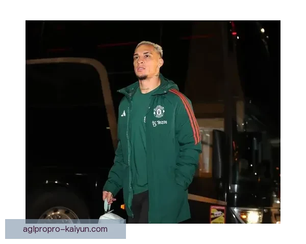 安东尼在曼联状态回暖，持续提升的表现值得关注