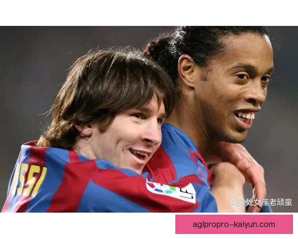 克鲁伊夫全攻全守战术持续受到关注，影响深远的足球哲学演变中。