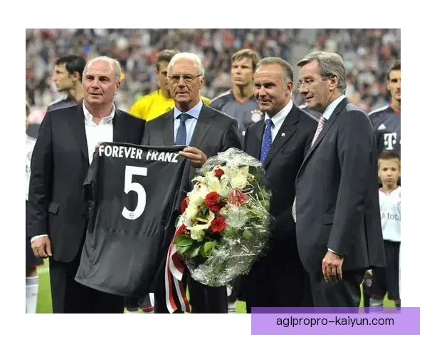 贝肯鲍尔在欧洲冠军杯历史中的影响与贡献分析