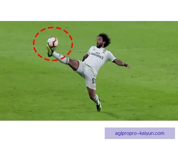 奥德加德技术特点分析：控球能力出色，传球视野广阔，创造机会潜力巨大